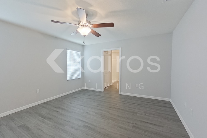 Building Photo - 8614 SW 43rd Ter