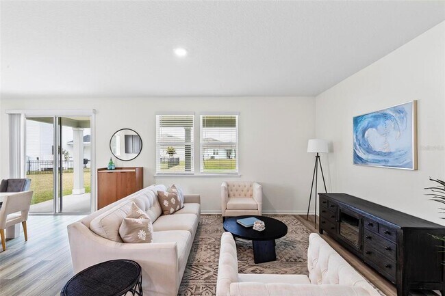 Building Photo - 85 Las Casitas Blvd