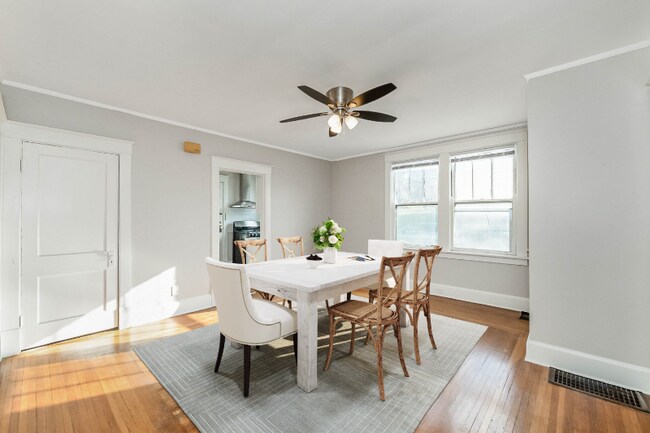 Building Photo - 4400 Greenlee Ave