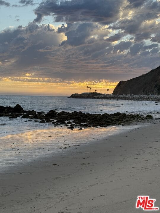 Building Photo - 18071 Coastline Dr