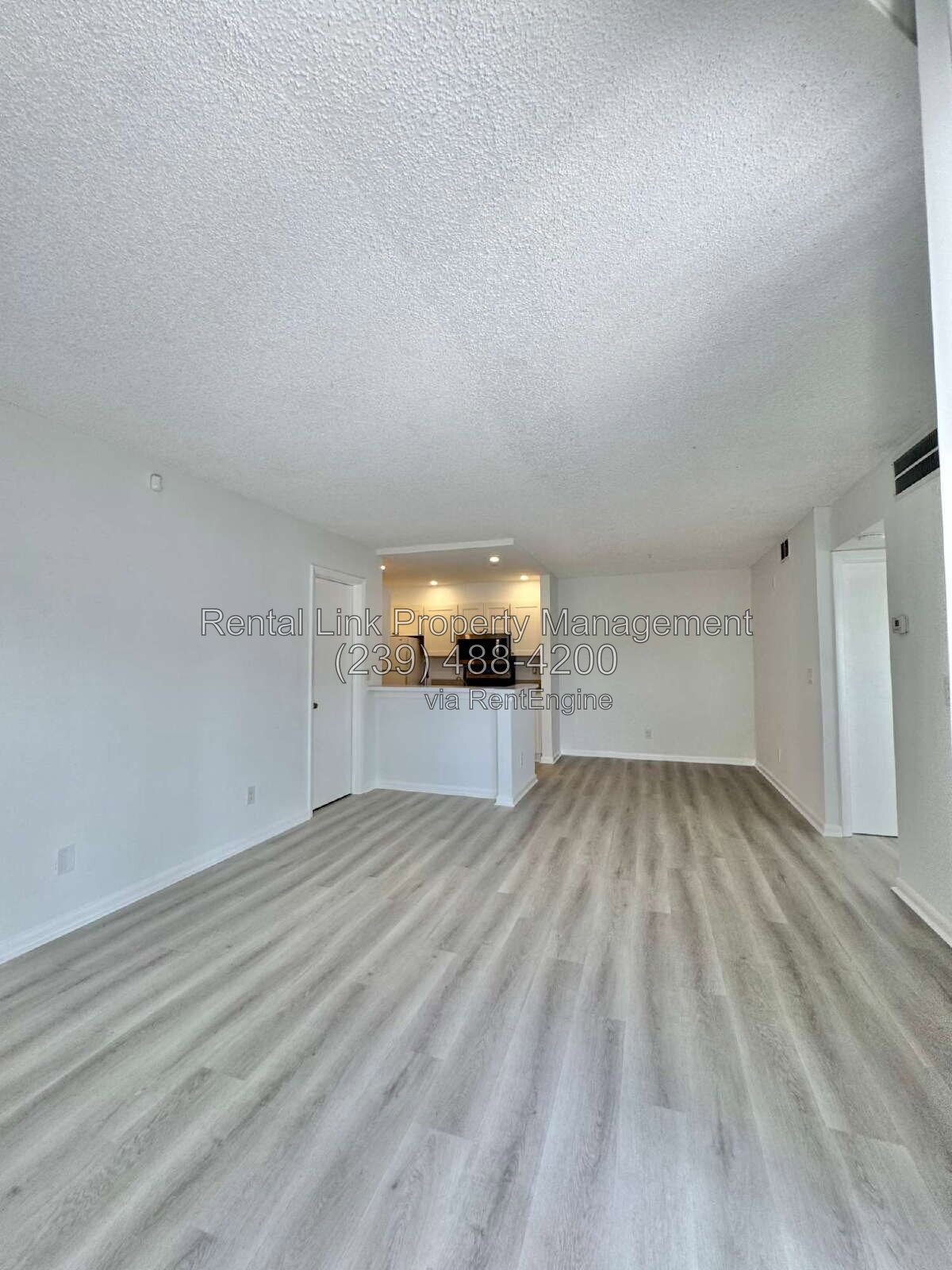Building Photo - 150 Santa Clara Dr