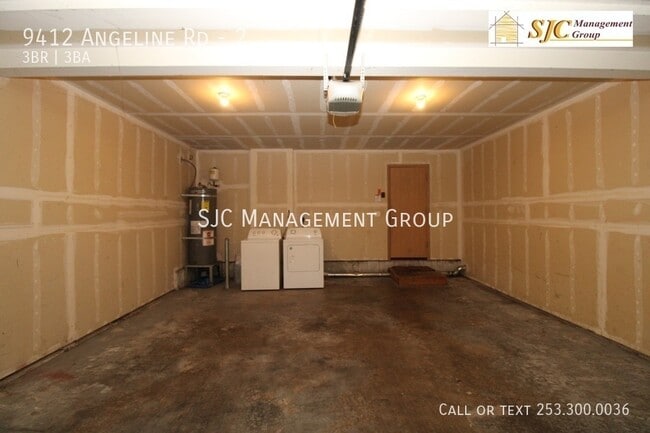 Building Photo - 9412 Angeline Rd E