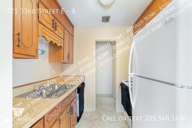 Building Photo - Affordable 2-Bed/1.5 Bath Apartment with P...