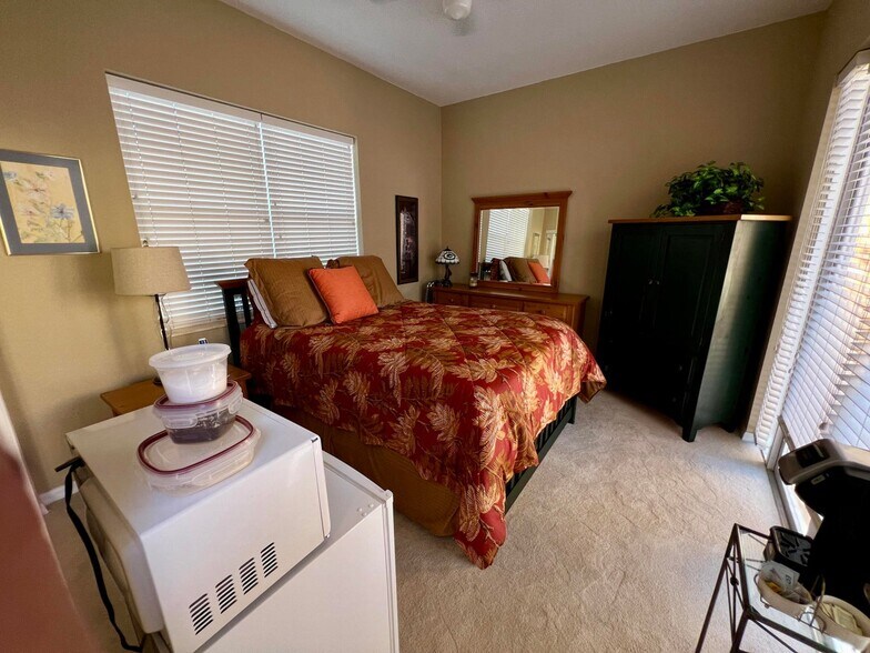 Building Photo - 9942 Boynton Gardens Way