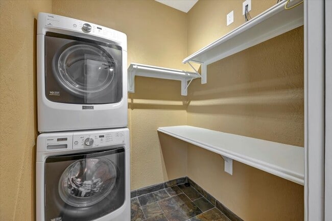 Building Photo - 146 Bayou Bend Dr