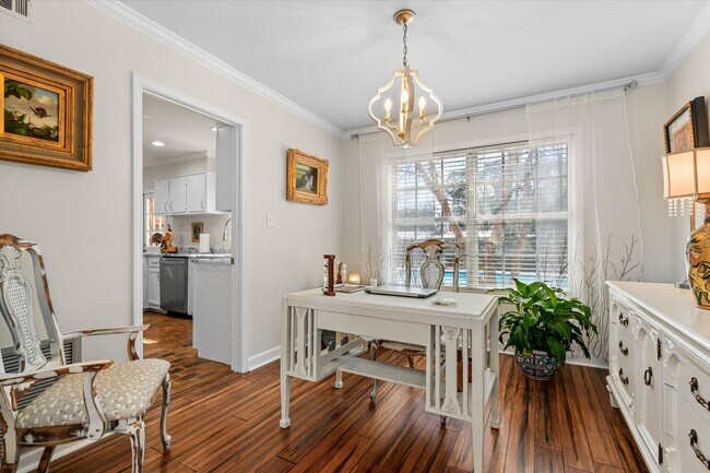 Building Photo - Spacious 4-Bedroom Home with Pool, Two Pri...