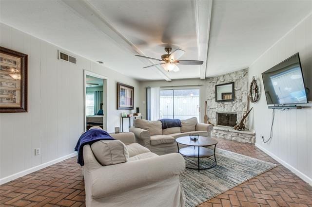 Building Photo - 7760 Dentcrest Dr
