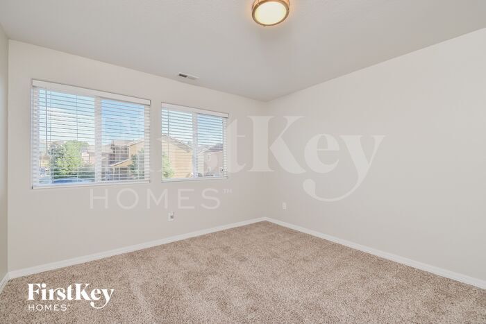 Building Photo - 3860 Swainson Dr