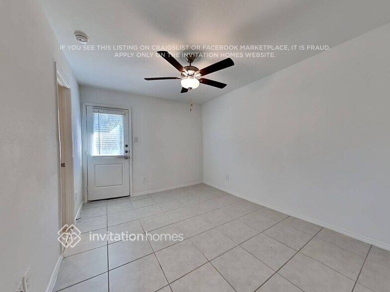 Building Photo - 3028 Wallace Wls Ct