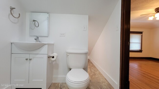 Building Photo - 3812 Taylorsville Rd