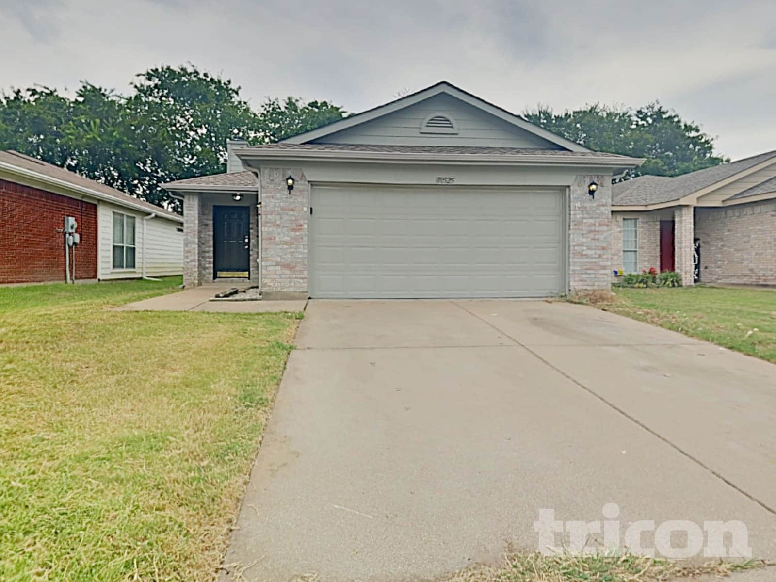 Building Photo - 10525 Flamewood Dr