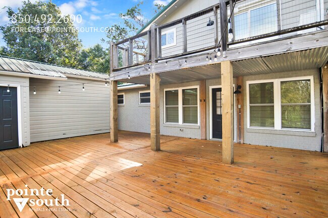 Building Photo - 18870 Highland Dr