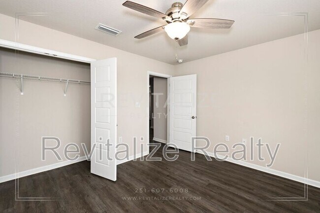 Building Photo - 8072 Irwin Loop