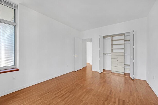Building Photo - 1 bedroom in New York NY 10065