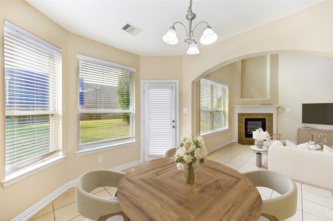 Building Photo - 15615 Lavender Bay Ln