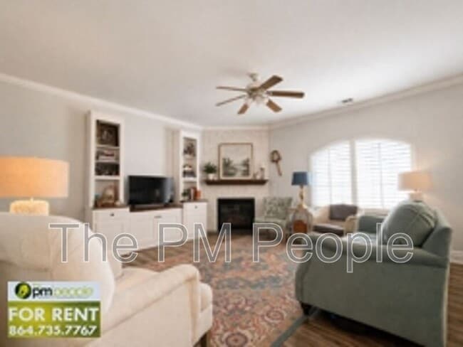 Building Photo - 104 Pin Oak Ct