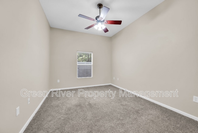 Building Photo - 7920 Merrill Rd