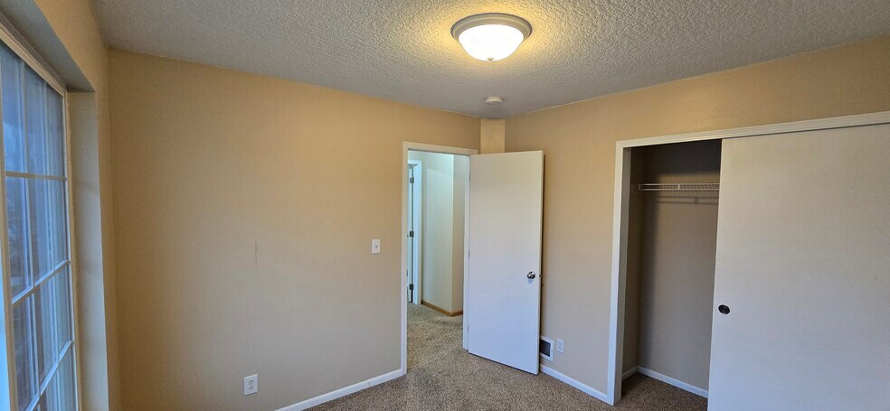 Building Photo - 1564 Nine Iron Dr