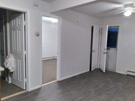 Building Photo - 1 Prospect Ln