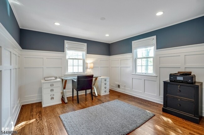 Building Photo - 256 Woodland Ave