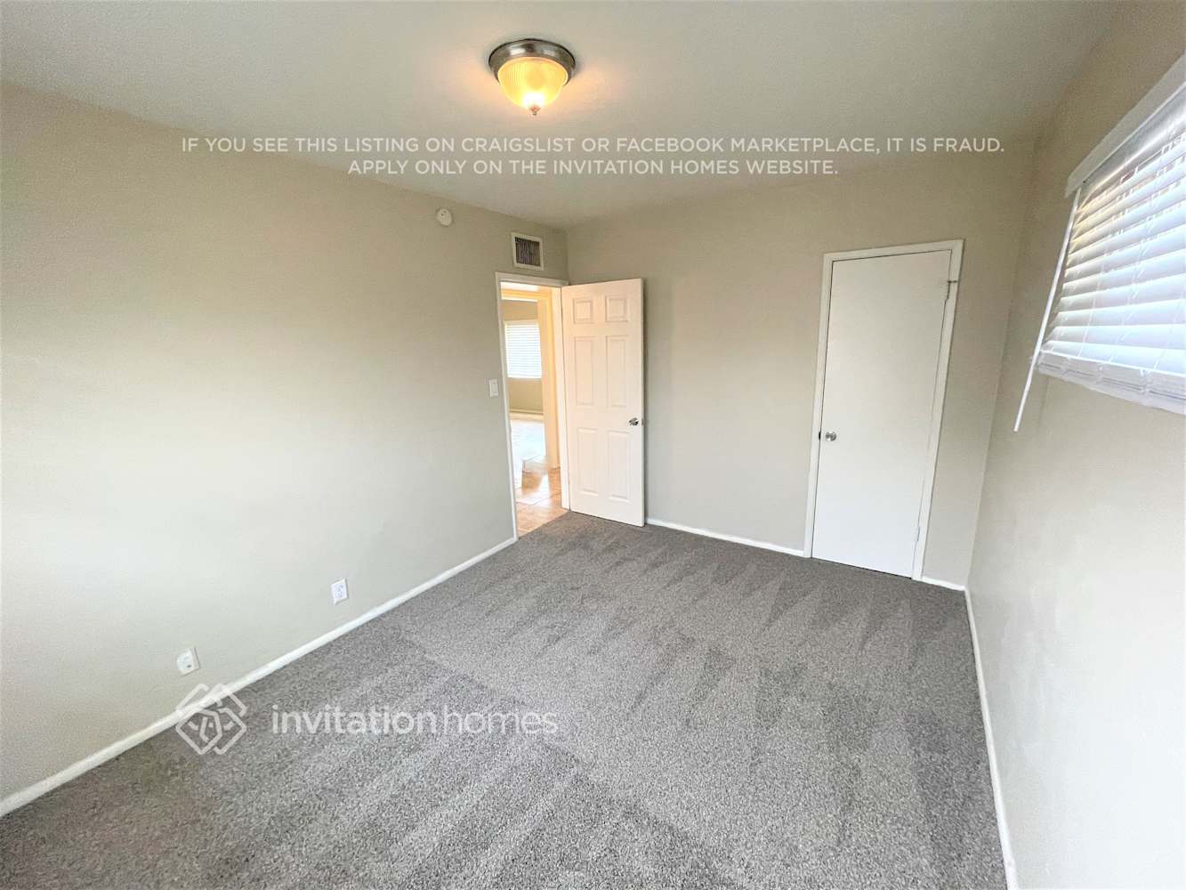 Building Photo - 2039 E Osborn Rd