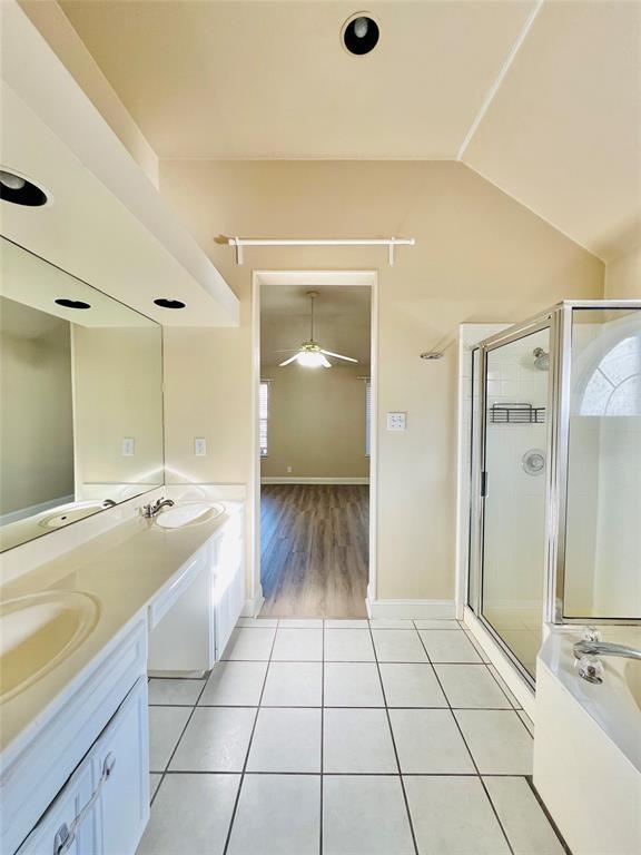 Building Photo - 8512 Hillrock Dr