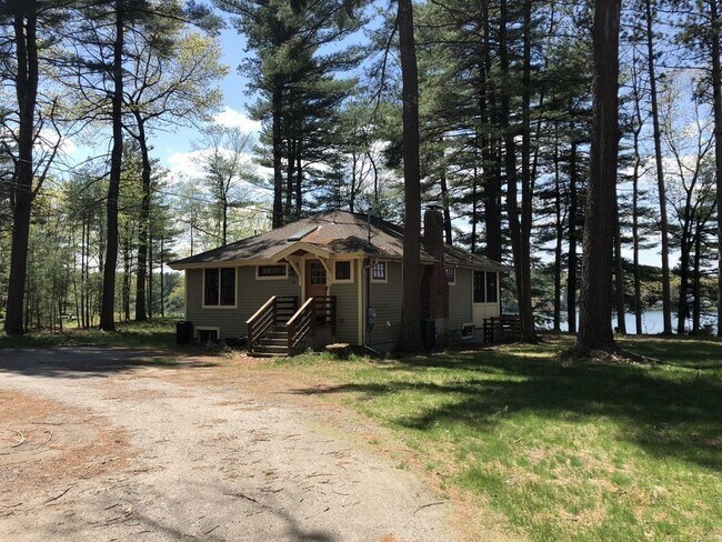 Building Photo - 65 Kingland Rd