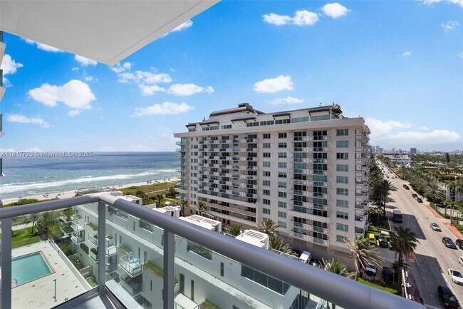 Primary Photo - 9511 Collins Ave