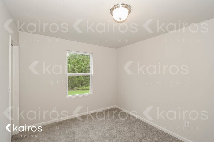 Building Photo - 2583 Catalina Ct