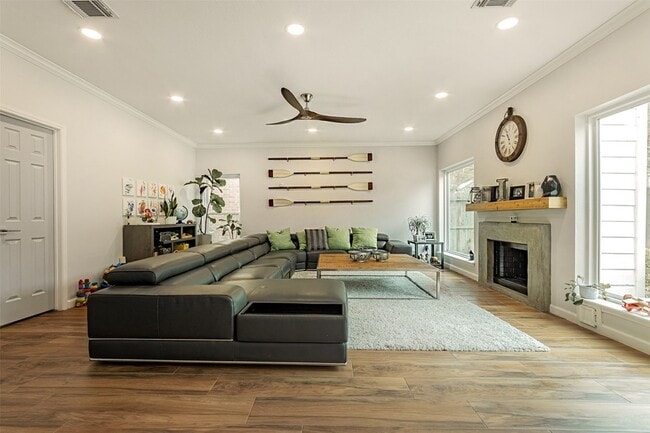Building Photo - 13122 Dogwood Glen Ct