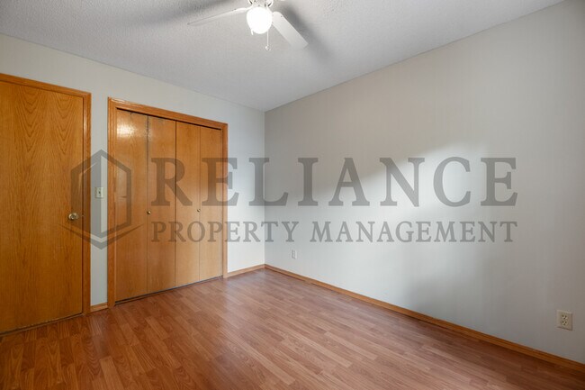 Building Photo - 11902 W Jamesburg St