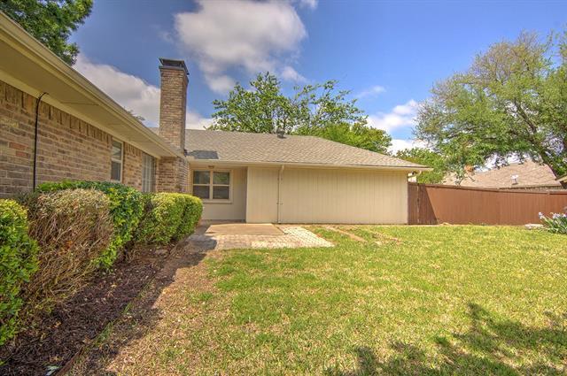 Building Photo - 2501 Glenhaven Dr