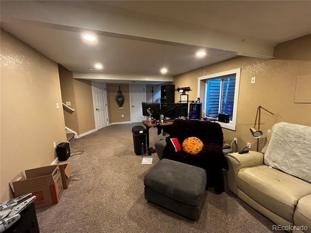 Building Photo - 1029 Delta Dr