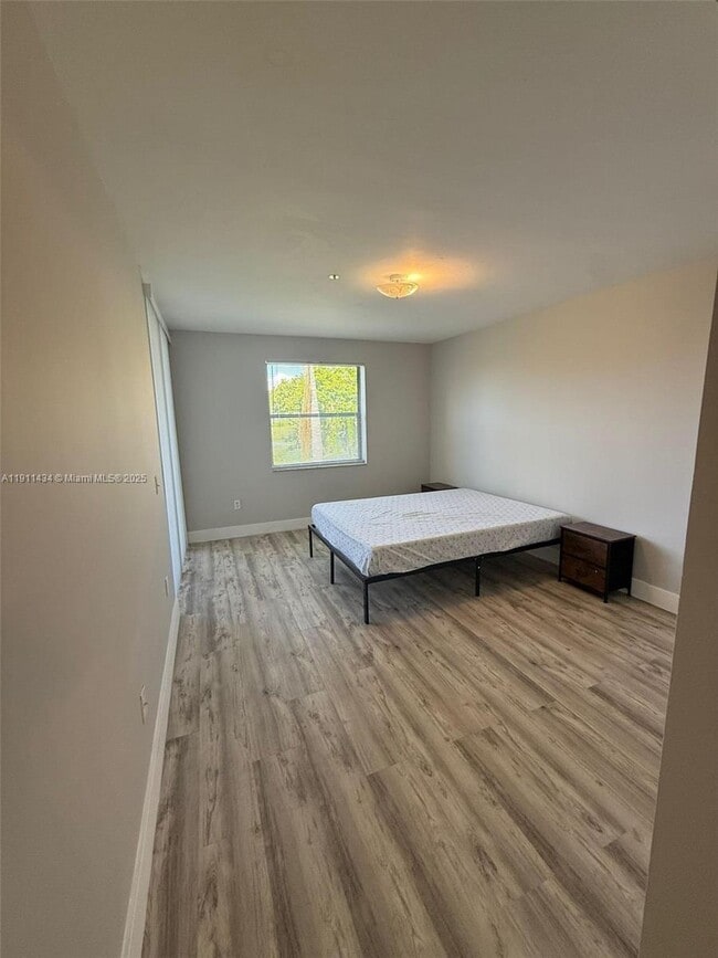 Building Photo - 5147 Europa Dr