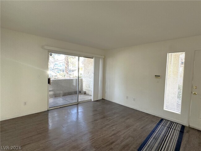 Building Photo - 3067 Key Largo Dr