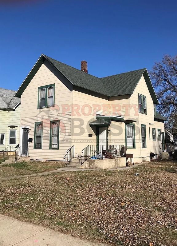 Building Photo - 1202 Elston St