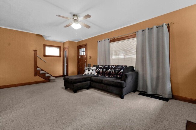 Building Photo - 109 S Westgate Ave