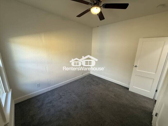 Building Photo - Updated 5 Bedroom/ 2.5 Bath Home In KCMO *READY NOW*