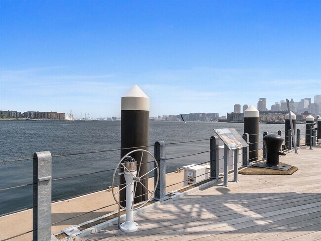 Building Photo - 42 8th St