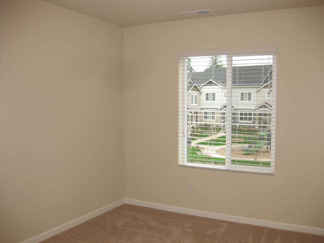 Building Photo - Gorgeous Well-Maintained Home located in the Cedar Brook Neighborhood in Sherwood.