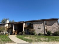 Building Photo - 2005 Waterfront Dr N