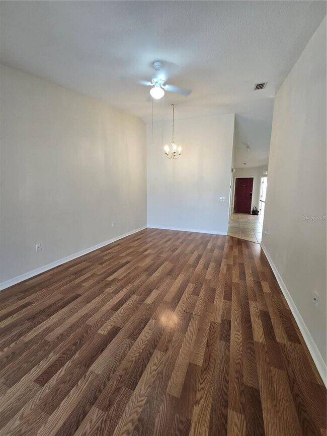 Building Photo - 2790 Club Cortile Cir