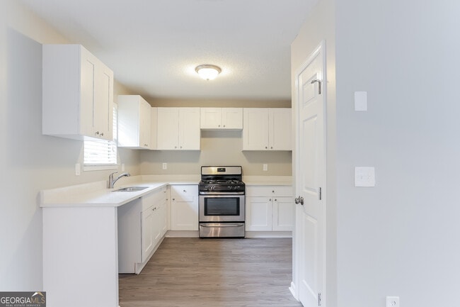 Building Photo - 4258 Ward Bluff Dr