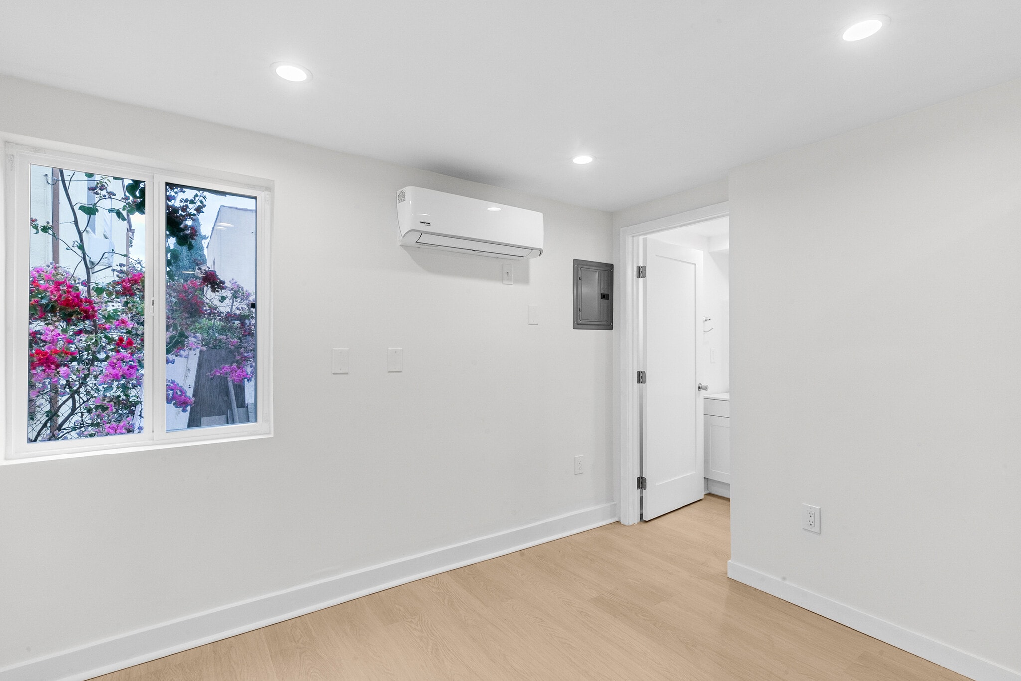 Building Photo - 1144 S Wooster St