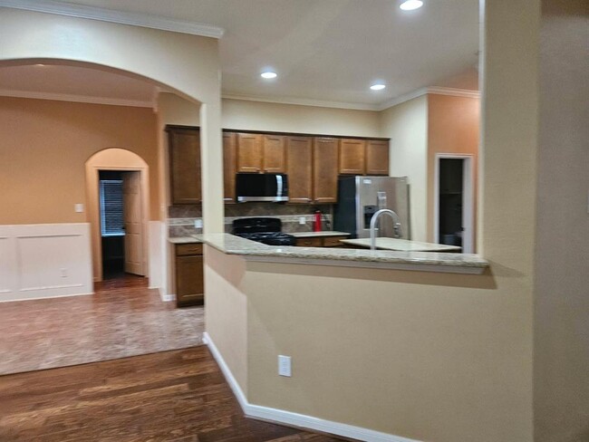 Building Photo - 707 Aqua Vista Ln
