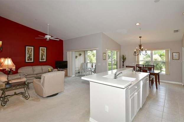 Building Photo - 5300 Hyland Hills Ave