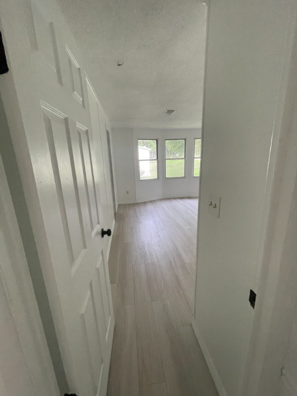 Building Photo - 15731 Trigonia St