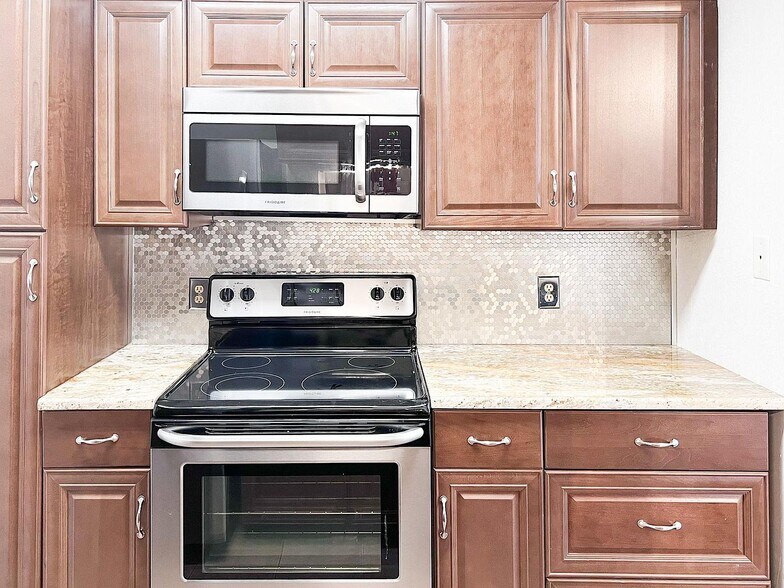 Building Photo - 11901 4th St N