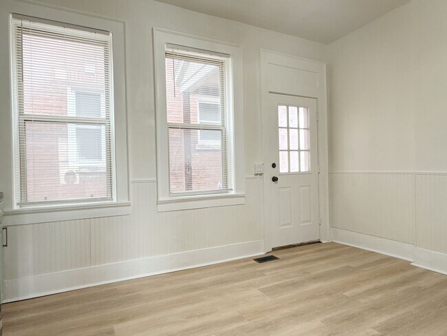 Building Photo - 313-313 NW Martin Luther King Jr Blvd