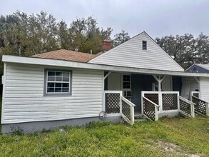 Building Photo - 3742/3748 Ogg Ave Brunswick